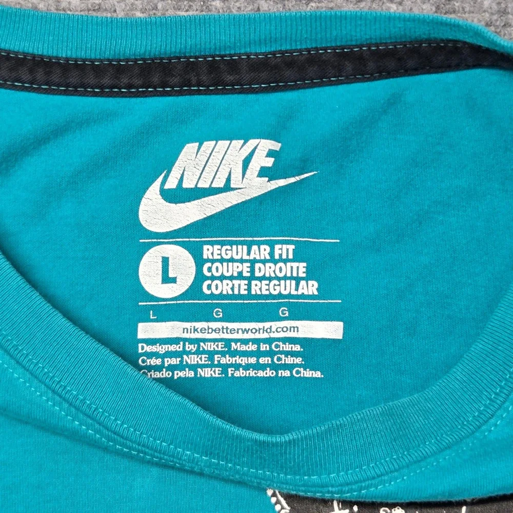 Nike LeBron James King James Triple Double Machine Teal Graphic T-Shirt Mens L